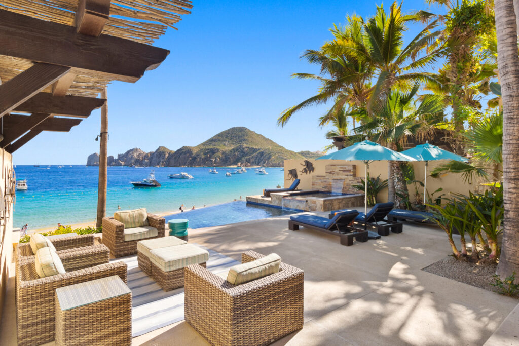 Cabo San Lucas Pedregal Csl Casa LA PIΓATA A luxury villa located in the exclusive Pedregal Cabo San Lucas. Perfect as a private residence or a high-end vacation rental, this villa offers an exceptional combination of comfort, style, privacy, and location.The villa features 8 bedrooms including a service room (as an independent apartment suite), 8.5 bathrooms, and 13 beds.Fully furnished and equipped with top-quality finishes, providing a turnkey experience.Every detail has been thoughtfully crafted to create an exceptional space for family gatherings and entertaining. The expansive terrace includes a great swimming pool, 2 jacuzzi, bar, 2 BBQ station, 2 fire pits, and multiple lounge areas, to enjoy the very best of Cabo living The interiors feature cozy and elegant living spaces, including a inside bar, games room, media room and impeccable design in every corner Fully furnished and equipped, representing an outstanding opportunity. With its exceptional design, amenities, and location, this villa embodies the best of the Baja lifestyle β 5 Hacienda beach front, Cabo San Lucas, BS