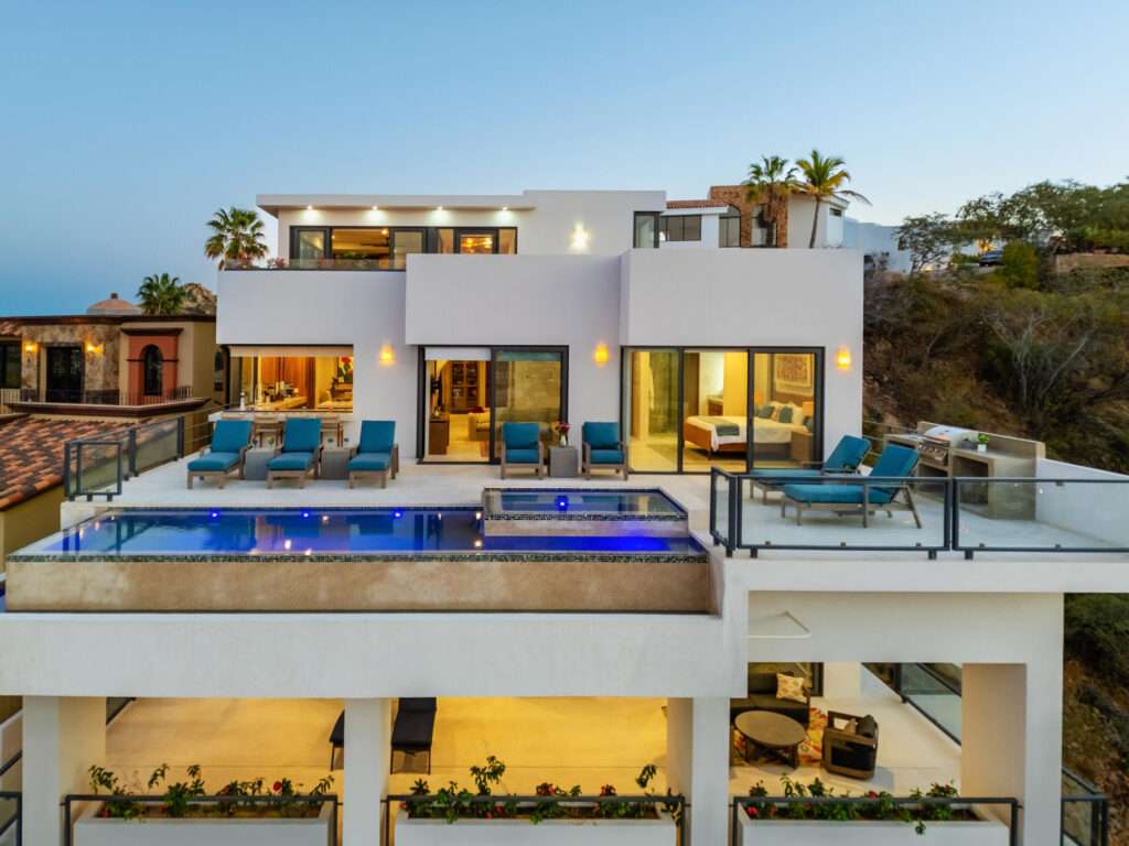 Cabo San Lucas Misiones Del Cabo Perched above the stunning coastline of Misiones del Cabo, Casa Misiones is a beautifully designed four-bedroom, four-and-a-half-bath residence offering breathtaking – Cam. Grande, Cabo San Lucas, BS