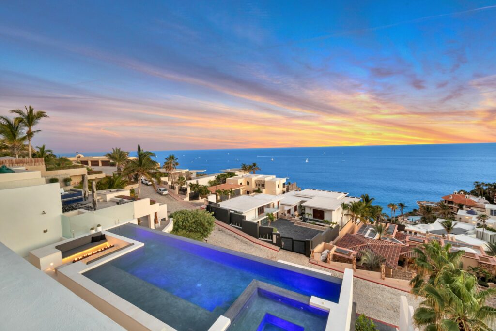 Cabo San Lucas Pedregal Csl Welcome to your cozy piece of paradise in the heart of Pedregal! This lovely 4-bedroom, 3-bathroom home is full of classic Mexican charm. Beautifully maintained, the house has a warm, cheerful energy that makes you feel right at home the moment you walk through the door.Enjoy relaxing afternoons and stunning Marina โ Camino de los Gatos Lot 9, Cabo San Lucas, BS
