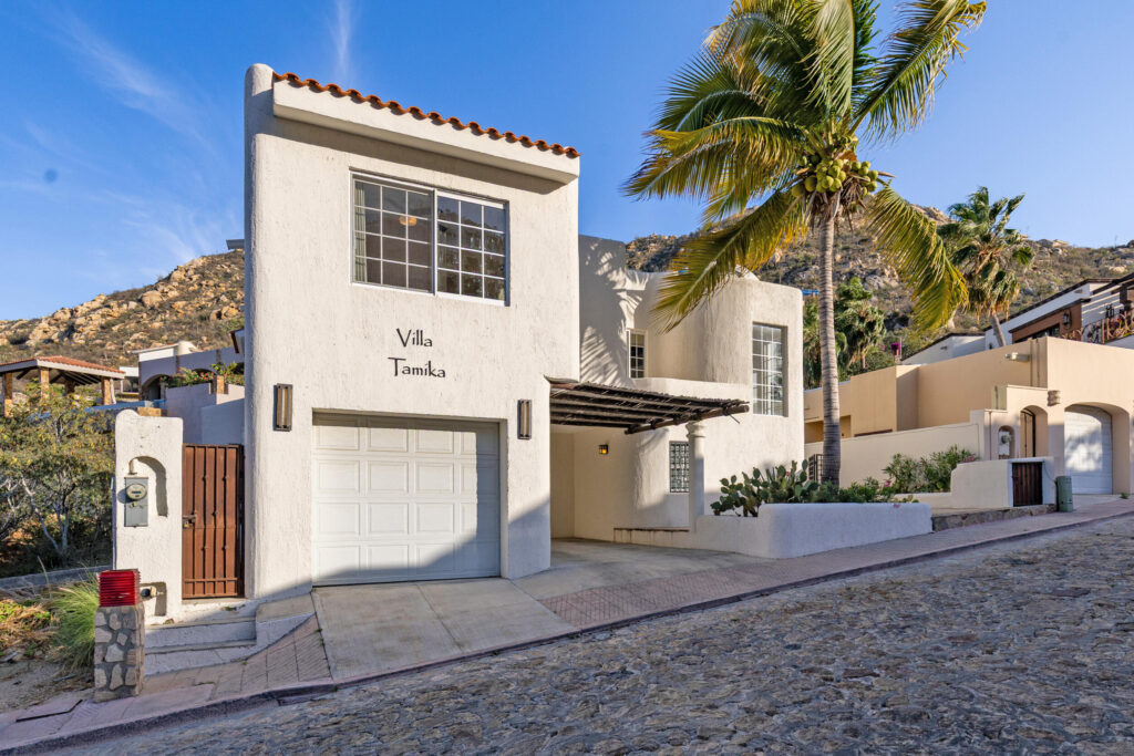 Cabo San Lucas 4 De Marzo Casa Belia Investment Opportunity in the Heart of 4 de MarzoWelcome to Casa Belia, a versatile property located in the heart of the popular Colonia 4 de Marzo neighborhood in Cabo San Lucas. Positioned on a highly visible corner lot, this unique property combines residential comfort with commercial potential, making it an excellent opportunity for homeowners, investors, or entrepreneurs.The property features:* A comfortable main house with a spacious outdoor patio* Separate studio space ideal for guests, rental income, or a private office* Commercial/business area with street exposure* Multiple access points and flexible parking options* Gated perimeter for privacy and security* Large tiled courtyard perfect for entertaining or future improvementsIts strategic cor – Camino del Cerro, Cabo San Lucas, BS