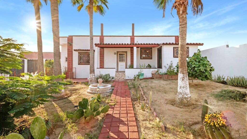Cabo San Lucas Pedregal Csl Welcome to your cozy piece of paradise in the heart of Pedregal! This lovely 4-bedroom, 3-bathroom home is full of classic Mexican charm. Beautifully maintained, the house has a warm, cheerful energy that makes you feel right at home the moment you walk through the door.Enjoy relaxing afternoons and stunning Marina – Jacarandas, Cabo San Lucas, BS