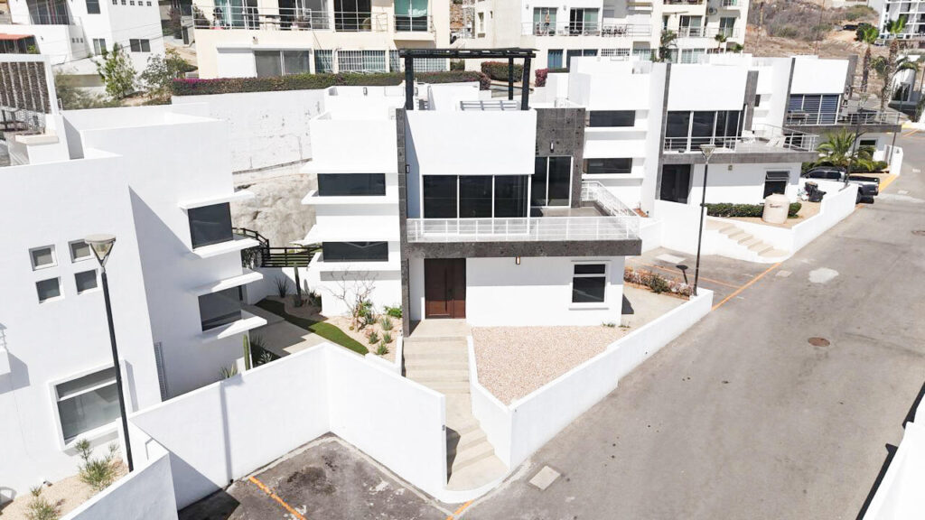 Cabo San Lucas San Charbel Welcome to this dream residence located in an exclusive private development with breathtaking – Libertad, Cabo San Lucas, BS