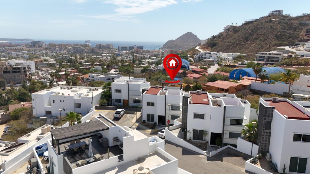 Cabo San Lucas Pedregal Csl Welcome to your cozy piece of paradise in the heart of Pedregal! This lovely 4-bedroom, 3-bathroom home is full of classic Mexican charm. Beautifully maintained, the house has a warm, cheerful energy that makes you feel right at home the moment you walk through the door.Enjoy relaxing afternoons and stunning Marina โ Villa 12 the dolphins, Cabo San Lucas, BS