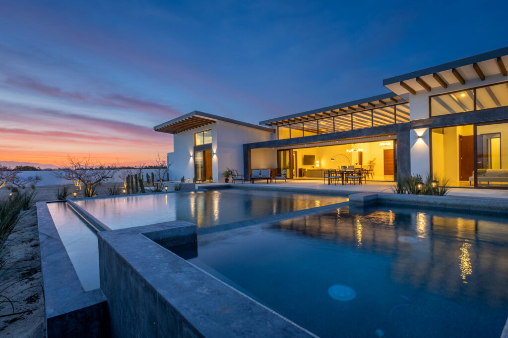 Cabo San Lucas Lomas Del Pacifico If you're looking for a home that captures true Mexican charm, this is it. This 2-bedroom, 2-bath home plus office sits on a large 804 m² lot on the Pacific side of Cabo, where you'll enjoy the cool ocean breezes and relaxed coastal living. The home features warm, traditional finishes, open living spaces, and a spacious 3-car garage—perfect for vehicles, storage, or a workshop. The generous lot offers plenty of room to expand or create your dream outdoor retreat. Located in a peaceful area just minutes from the beach and downtown Cabo San Lucas, this property is ideal as a full-time residence, vacation getaway, or investment opportunity. Experience authentic Baja living—where every sunset feels like home. – Villa Montana, Cabo San Lucas, Cabo San Lucas, BS